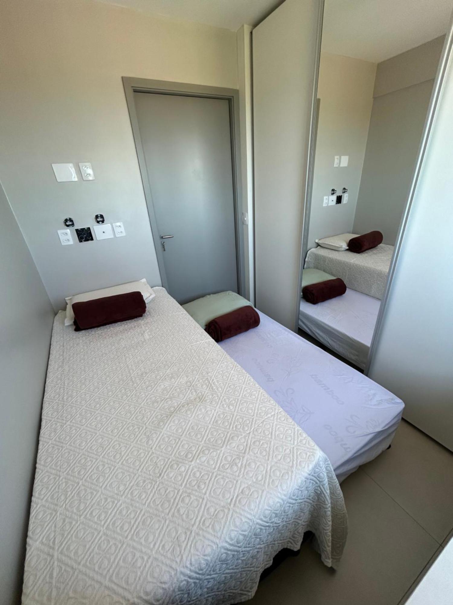 Apartamento Meu Aconchego Em - 2qts Com Ar E 1 Vaga De Garagem *