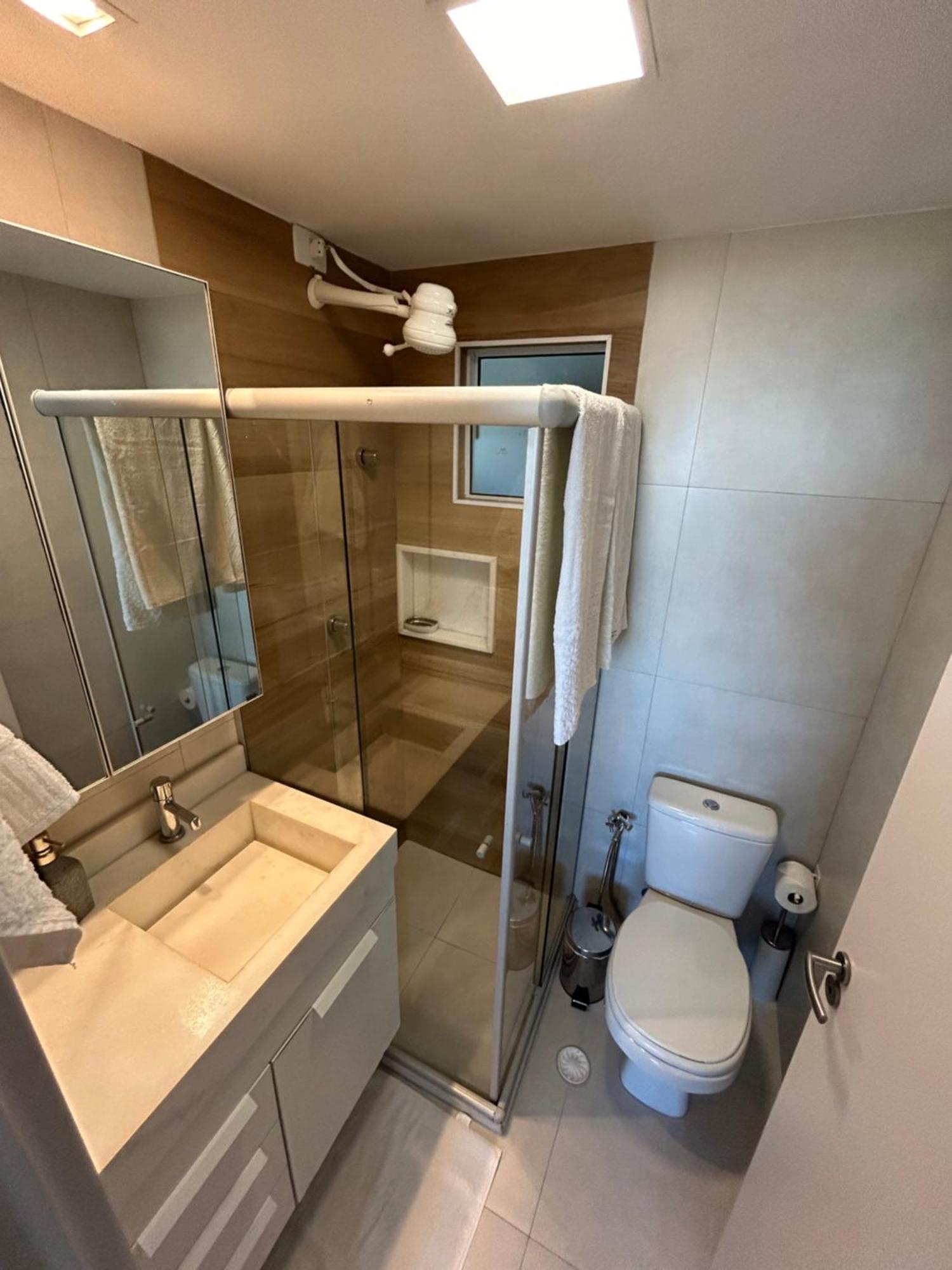 Apartamento Meu Aconchego Em - 2qts Com Ar E 1 Vaga De Garagem *
